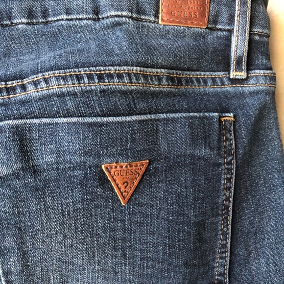 GUESS WOMENS JEANS TAILORED MINI BOOTCUT Size 30 - Picture 3 of 5